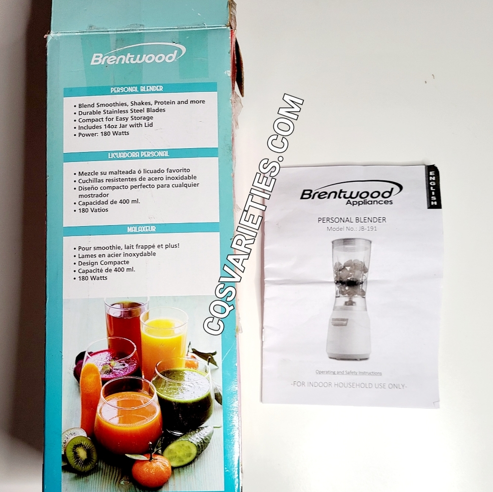 Compact 14oz Personal Blender - Picture 2 of 5